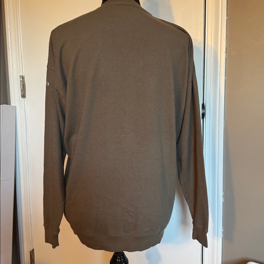 Alo Yoga Soho Sweatshirt - Picture 3 of 6